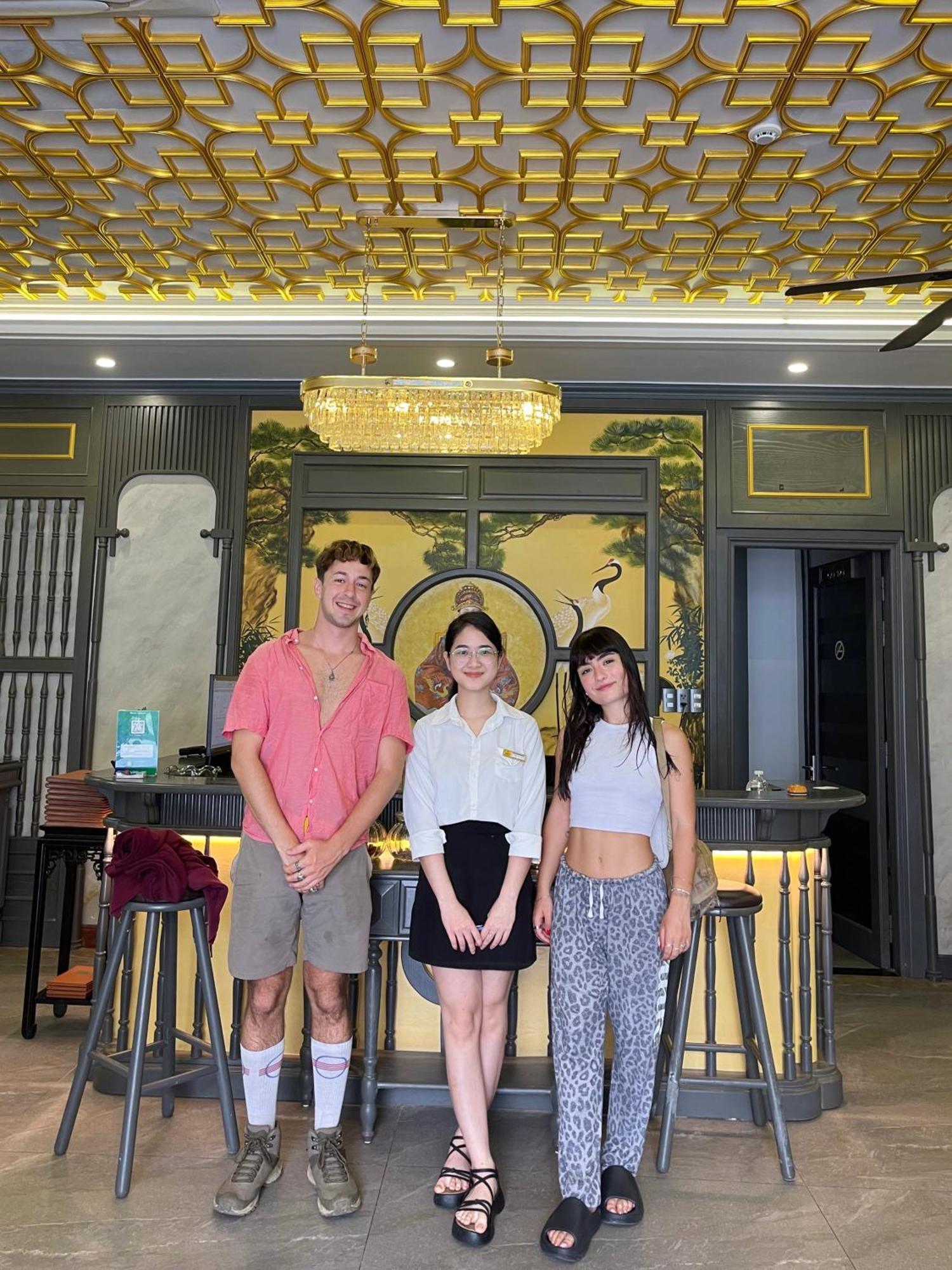 Sala Hotel Hue Exterior foto